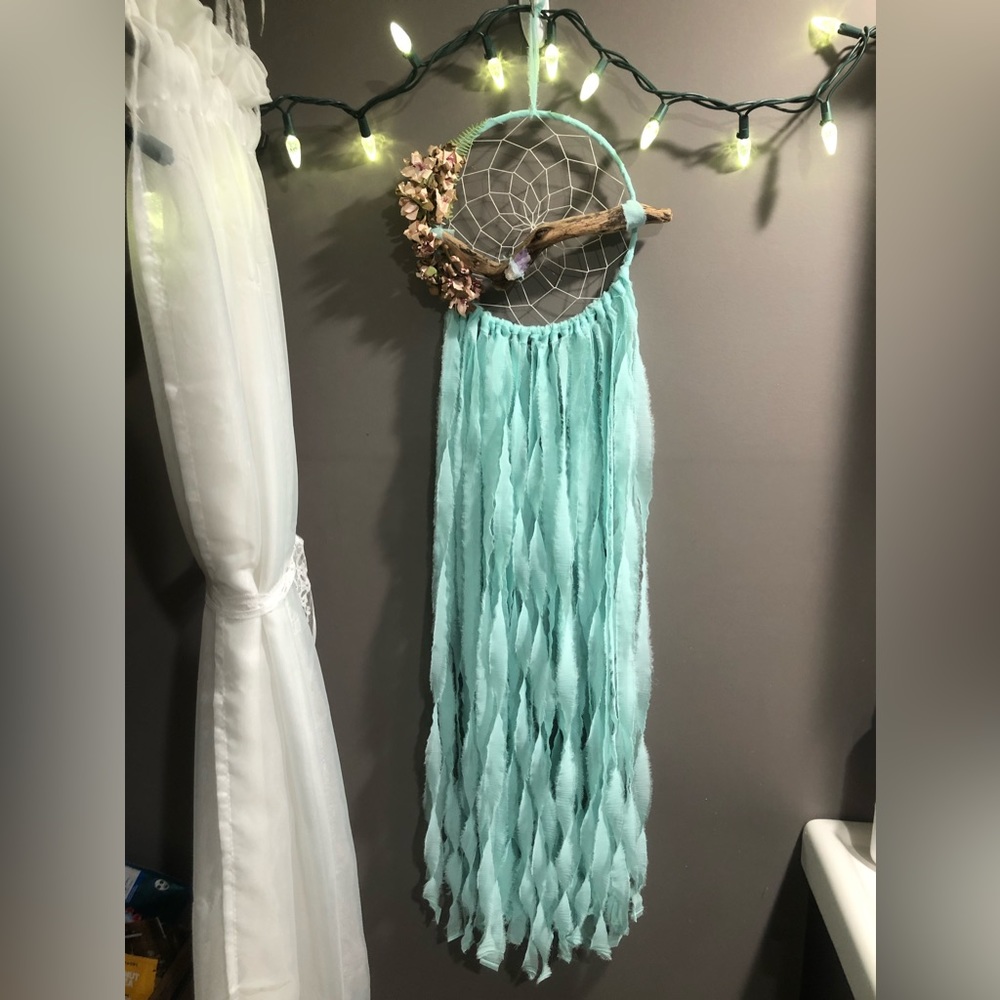 Cyan coloured dream catcher - Picture 7 of 8